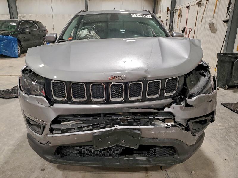 Фото 5 - JEEP COMPASS