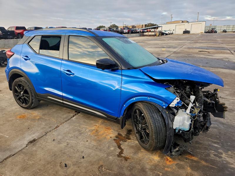 Фото 4 - NISSAN KICKS