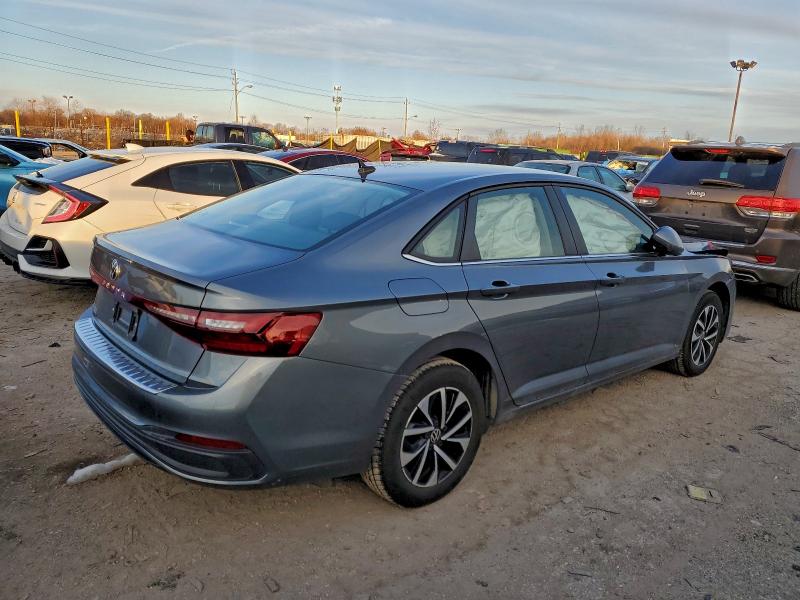 Фото 3 - VOLKSWAGEN JETTA