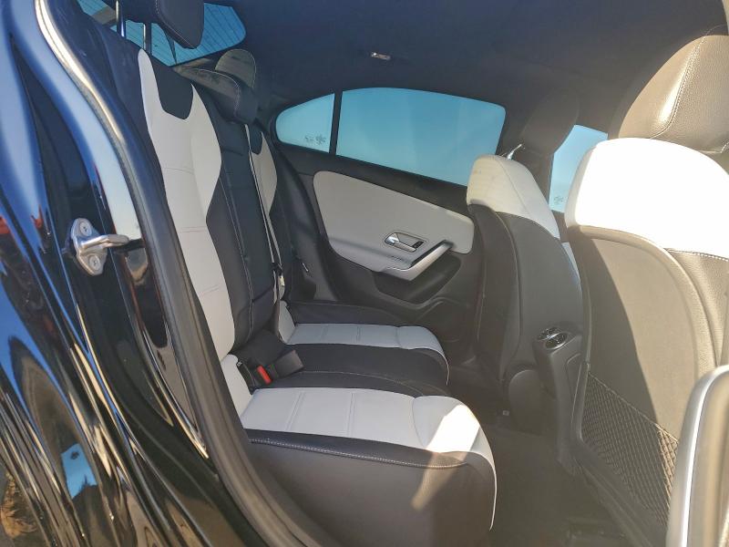 Фото 10 - MERCEDES-BENZ A-CLASS