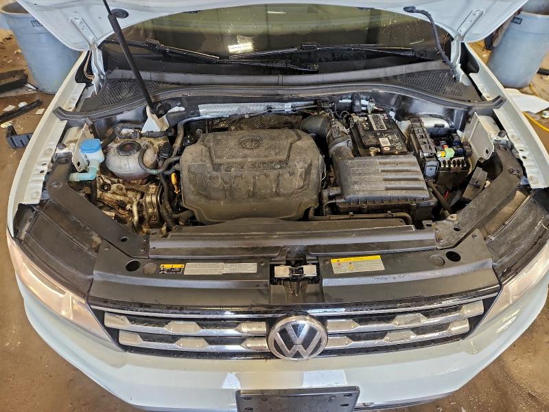 Фото 12 - VOLKSWAGEN TIGUAN