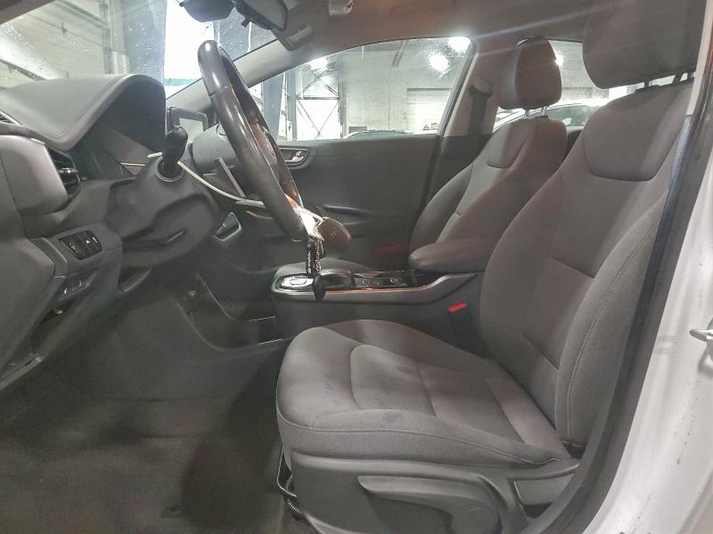 Фото 7 - HYUNDAI IONIQ