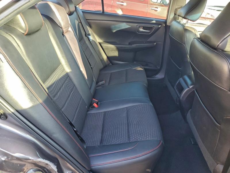 Фото 10 - TOYOTA CAMRY