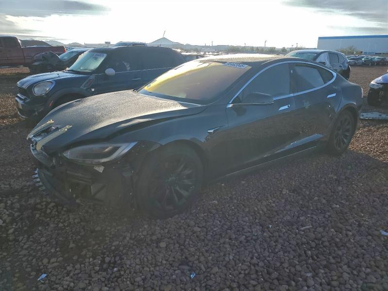 Фото 1 - TESLA MODEL S