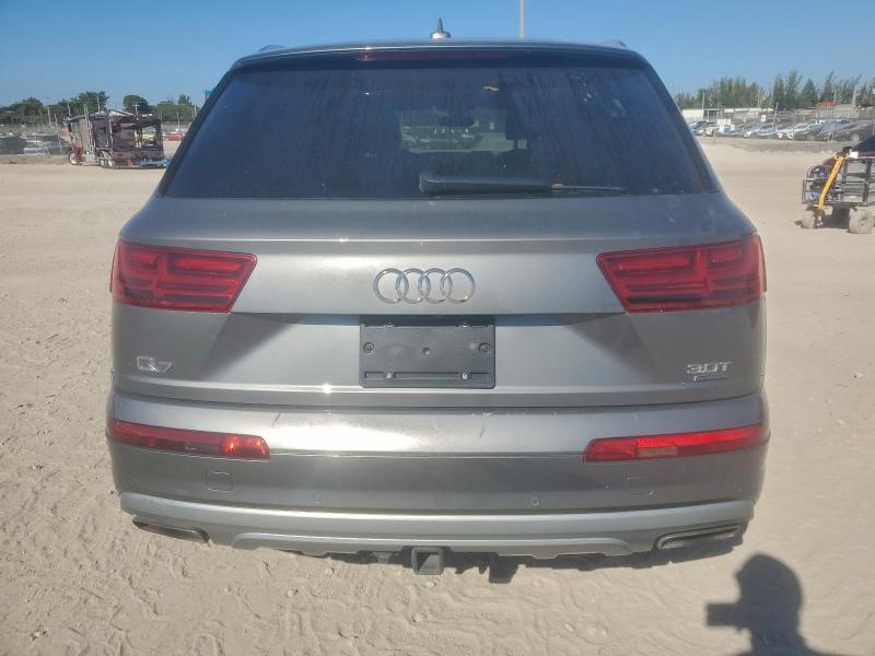 Фото 6 - AUDI Q7