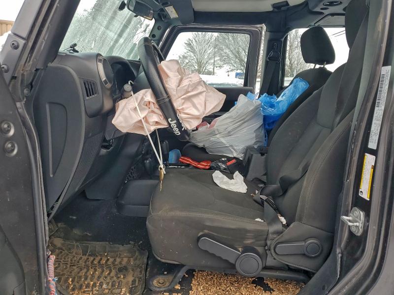 Фото 7 - JEEP WRANGLER