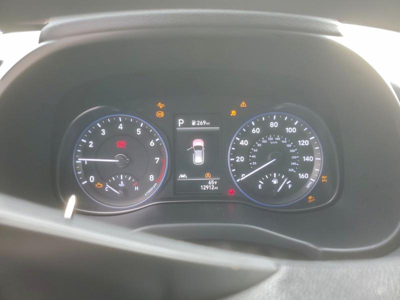 Фото 9 - HYUNDAI KONA