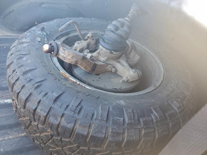 Фото 12 - CHEVROLET COLORADO