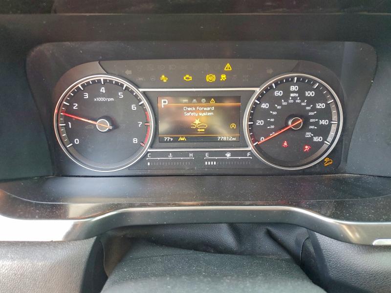 Фото 9 - KIA SORENTO