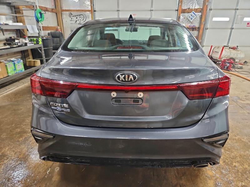 Фото 6 - KIA FORTE