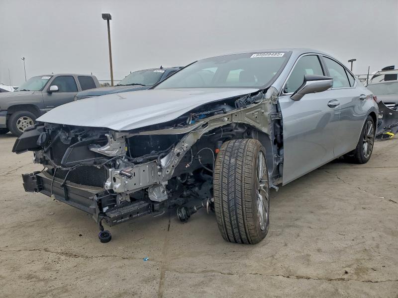 Фото 1 - LEXUS ES300