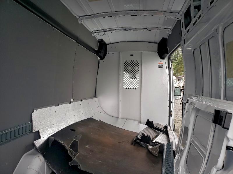 Фото 10 - FORD TRANSIT