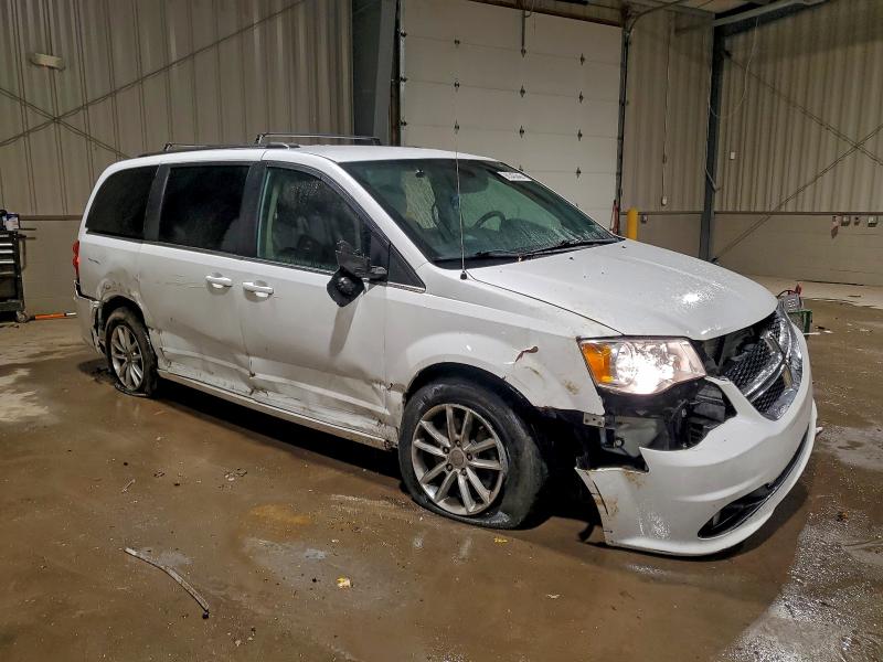 Фото 4 - DODGE CARAVAN