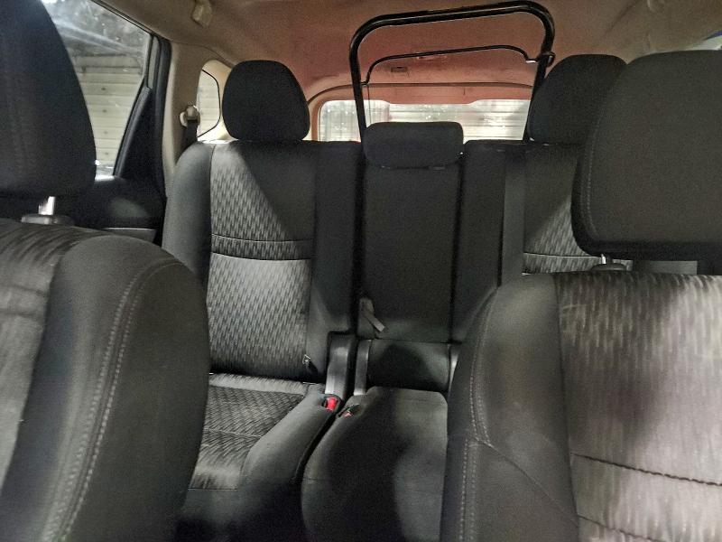 Фото 10 - NISSAN ROGUE