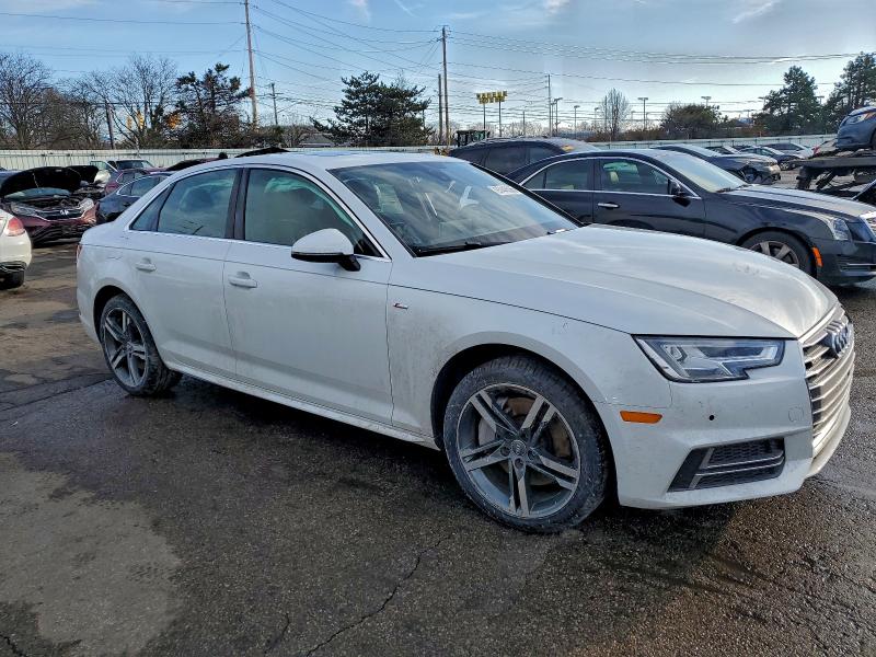 Фото 4 - AUDI A4