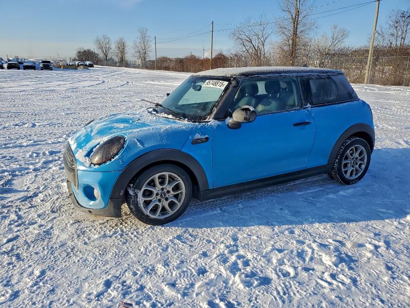 Фото 1 - MINI COOPER