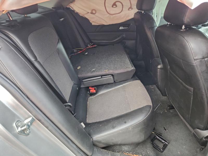 Фото 10 - CHEVROLET MALIBU