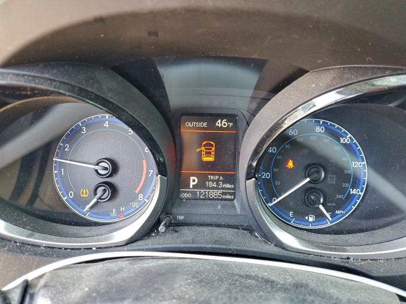 Фото 9 - TOYOTA COROLLA