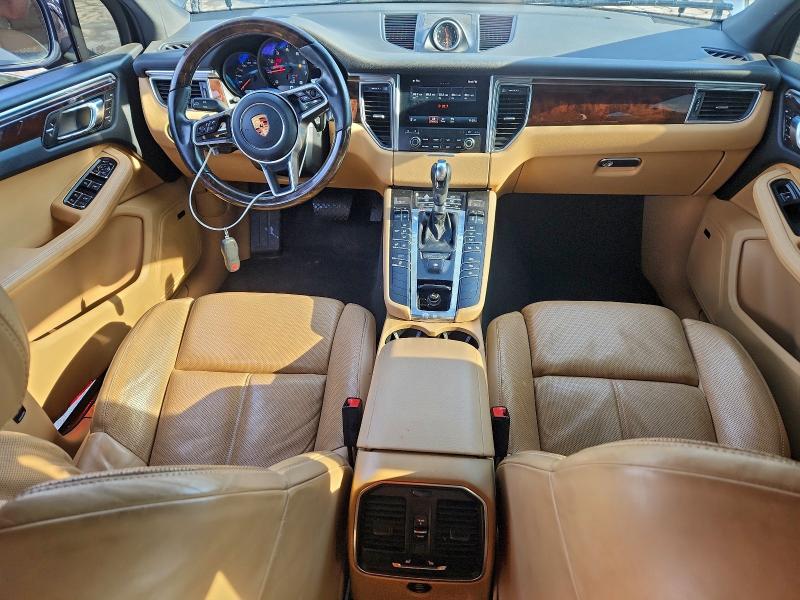 Фото 8 - PORSCHE MACAN