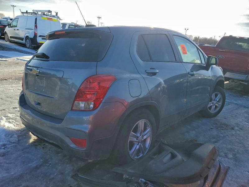 Фото 3 - CHEVROLET TRAX