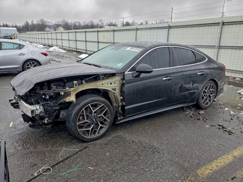 Фото 1 - HYUNDAI SONATA