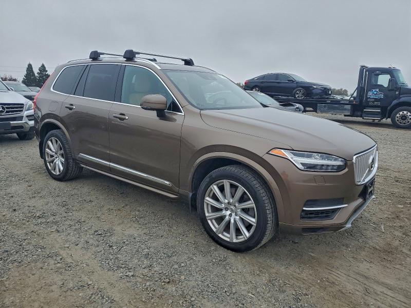 Фото 4 - VOLVO XC90