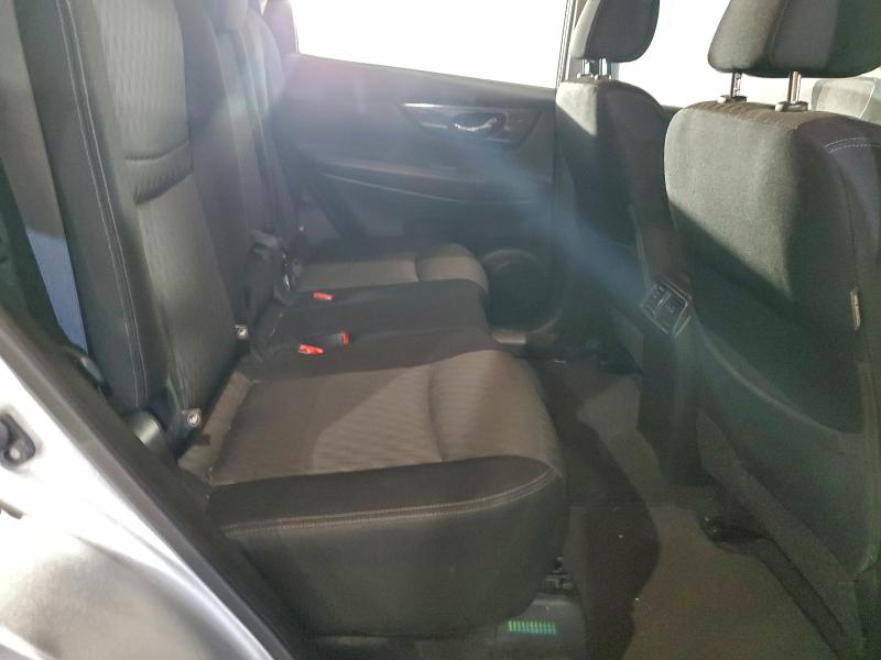 Фото 10 - NISSAN ROGUE