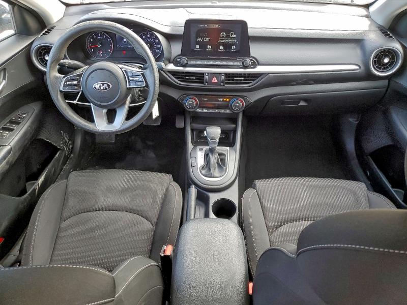 Фото 8 - KIA FORTE