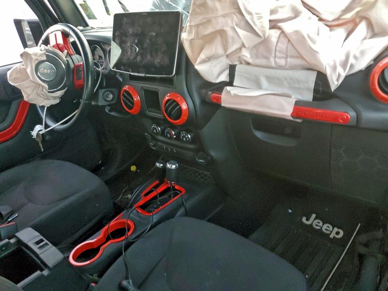 Фото 8 - JEEP WRANGLER
