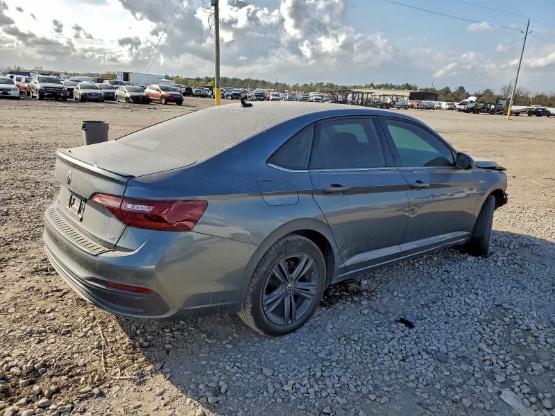 Фото 3 - VOLKSWAGEN JETTA