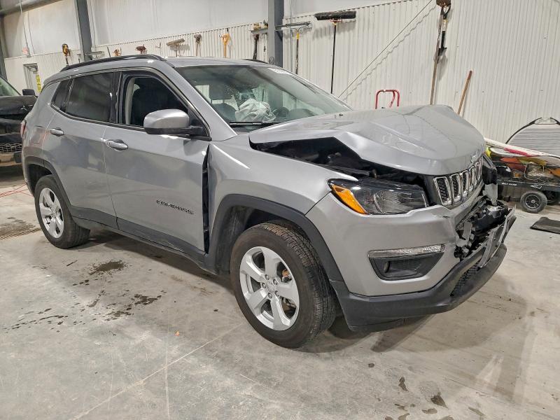 Фото 4 - JEEP COMPASS