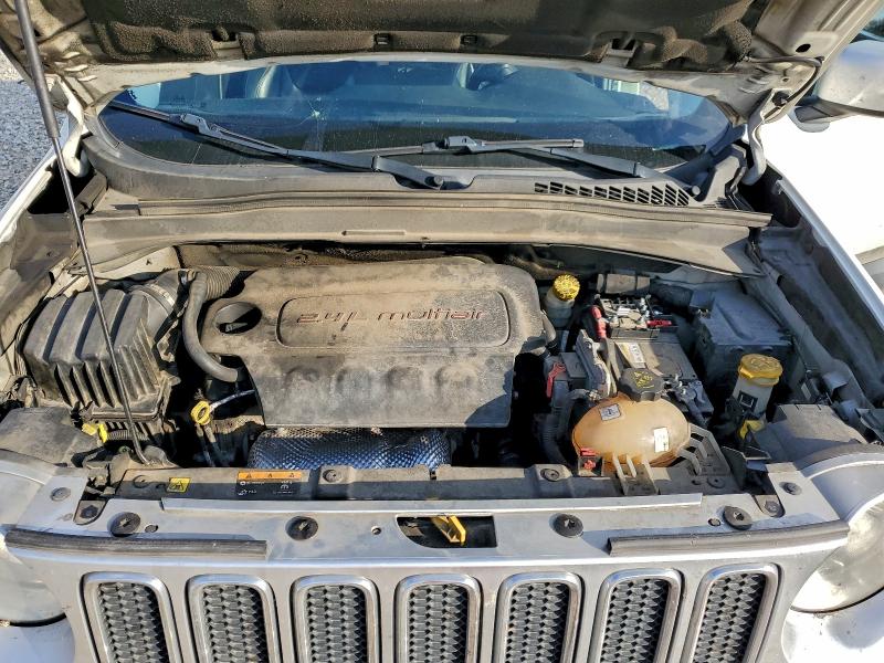 Фото 11 - JEEP RENEGADE