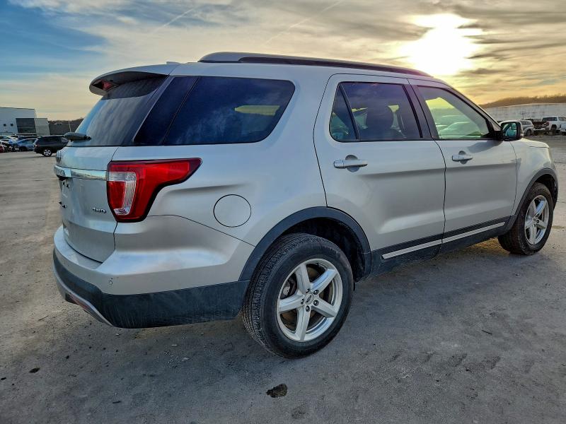 Фото 3 - FORD EXPLORER