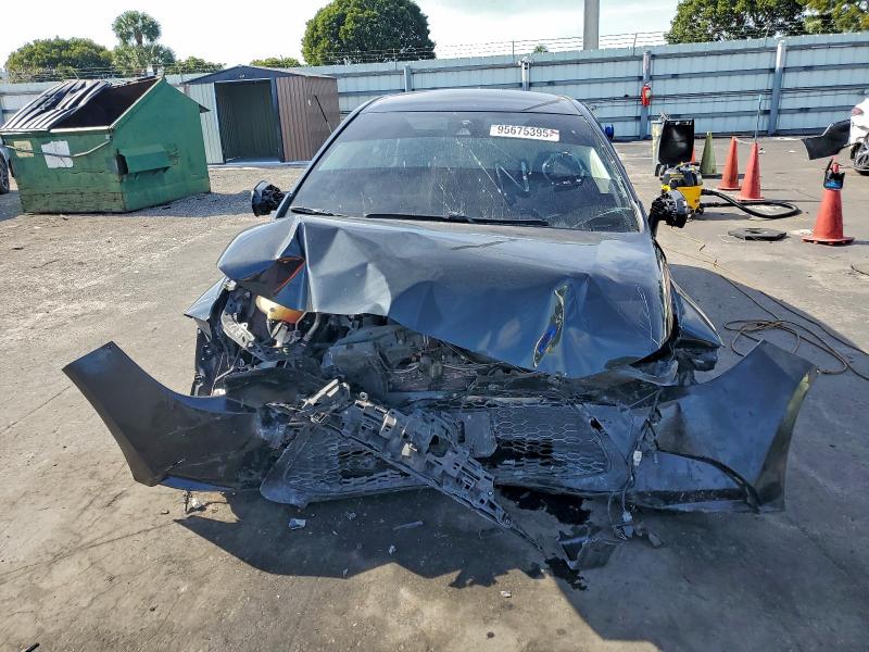 Фото 5 - TOYOTA COROLLA