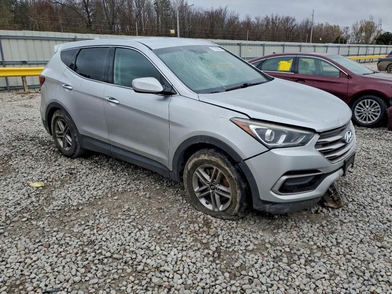 Фото 4 - HYUNDAI SANTA FE