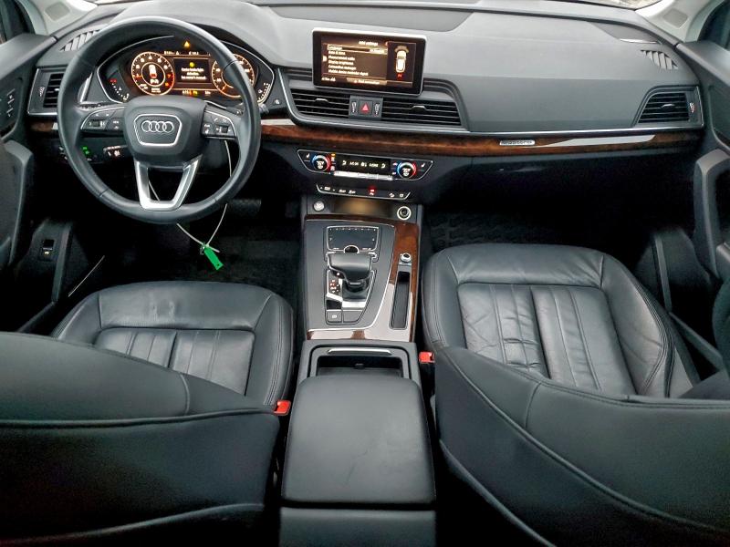 Фото 8 - AUDI Q5