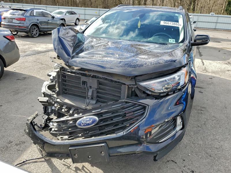 Фото 5 - FORD EDGE