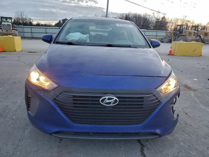 Фото 5 - HYUNDAI IONIQ