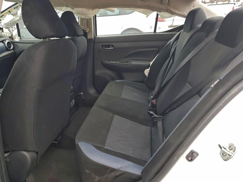 Фото 10 - NISSAN VERSA