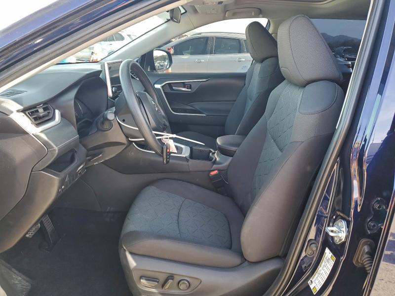 Фото 7 - TOYOTA RAV4