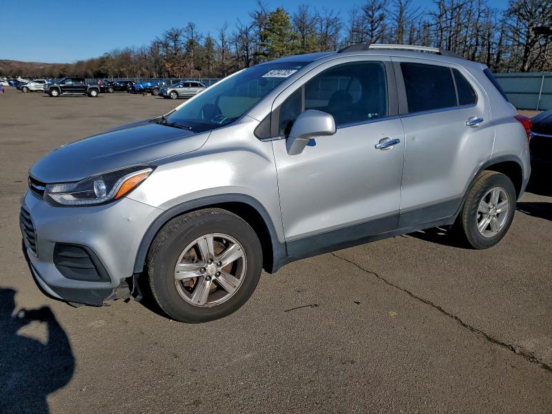 Фото 1 - CHEVROLET TRAX