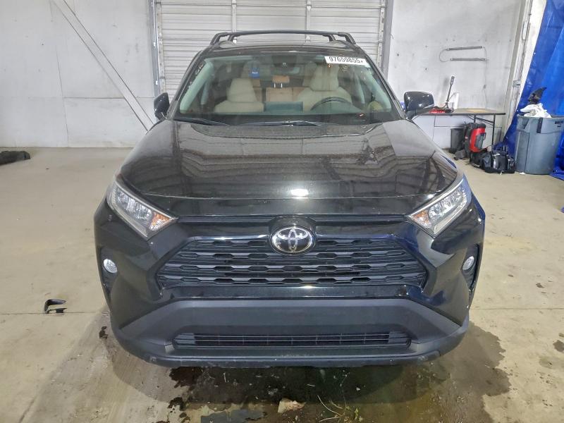 Фото 5 - TOYOTA RAV4