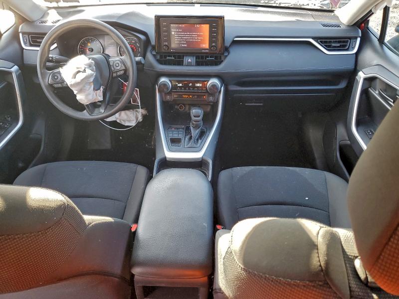 Фото 8 - TOYOTA RAV4