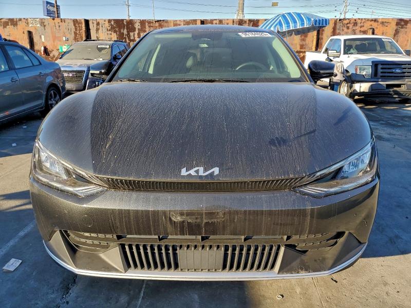 Фото 5 - KIA EV6 LIGHT