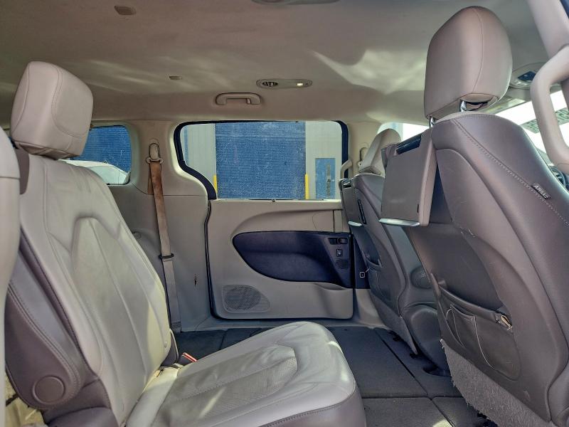 Фото 11 - CHRYSLER PACIFICA