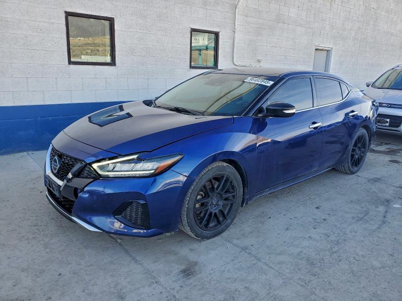 Фото 1 - NISSAN MAXIMA