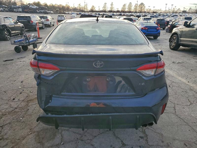 Фото 6 - TOYOTA COROLLA