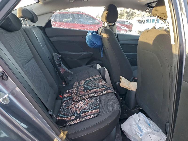 Фото 10 - HYUNDAI ACCENT