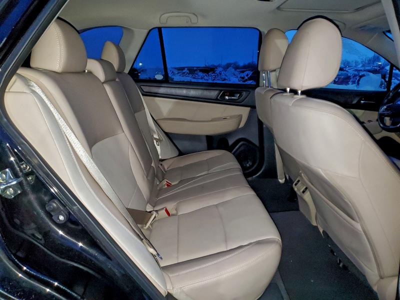 Фото 11 - SUBARU OUTBACK