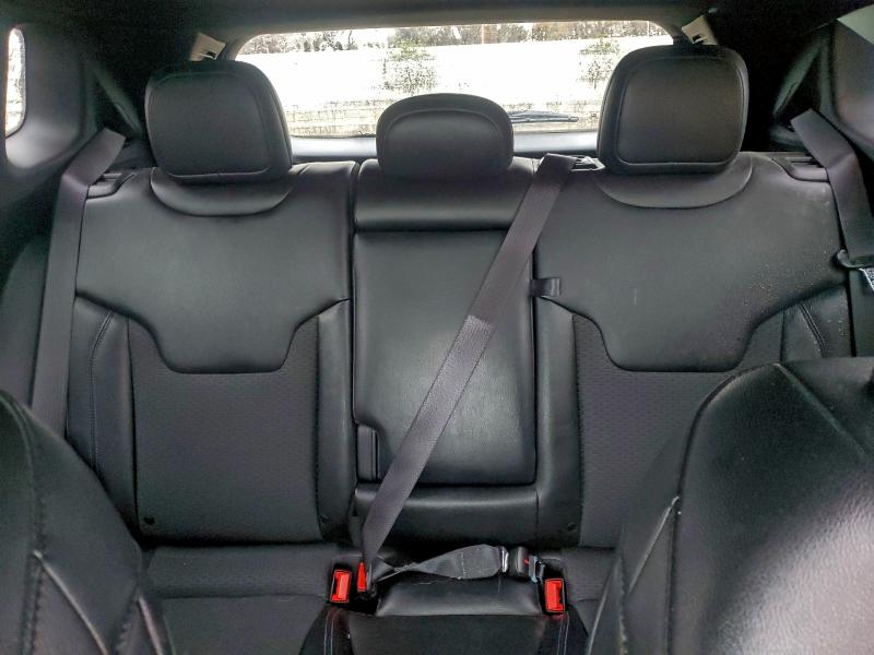 Фото 10 - JEEP COMPASS